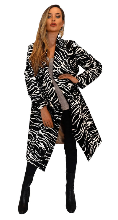 House of Shakespeare House of Shakespeare Jackets & Coats ANIMAL INSTINCT Stand Out 3/4 Coat
