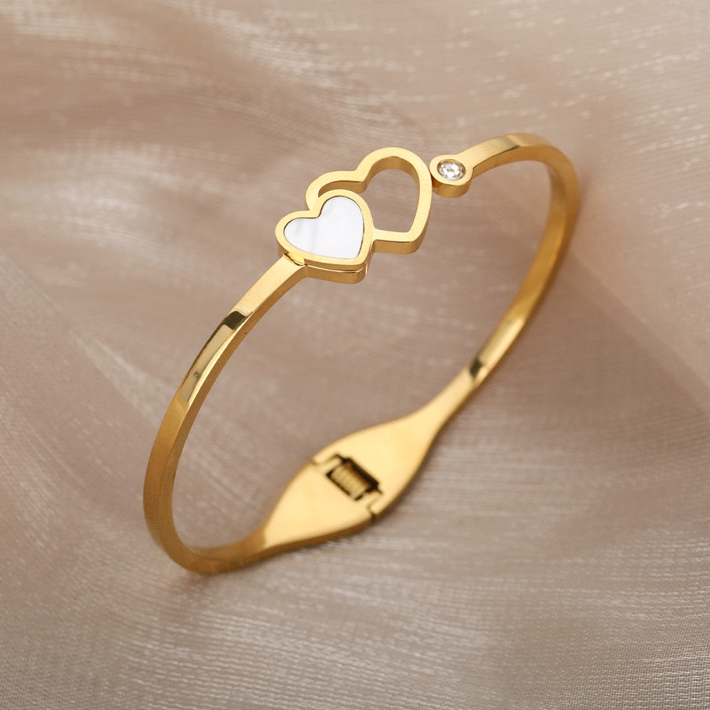 SOUVOIR 14K Gold Plated, Pearl, Zirconia Bracelets Luvre Bracelet | Gold Love Heart Zirconia Resizable Bangle